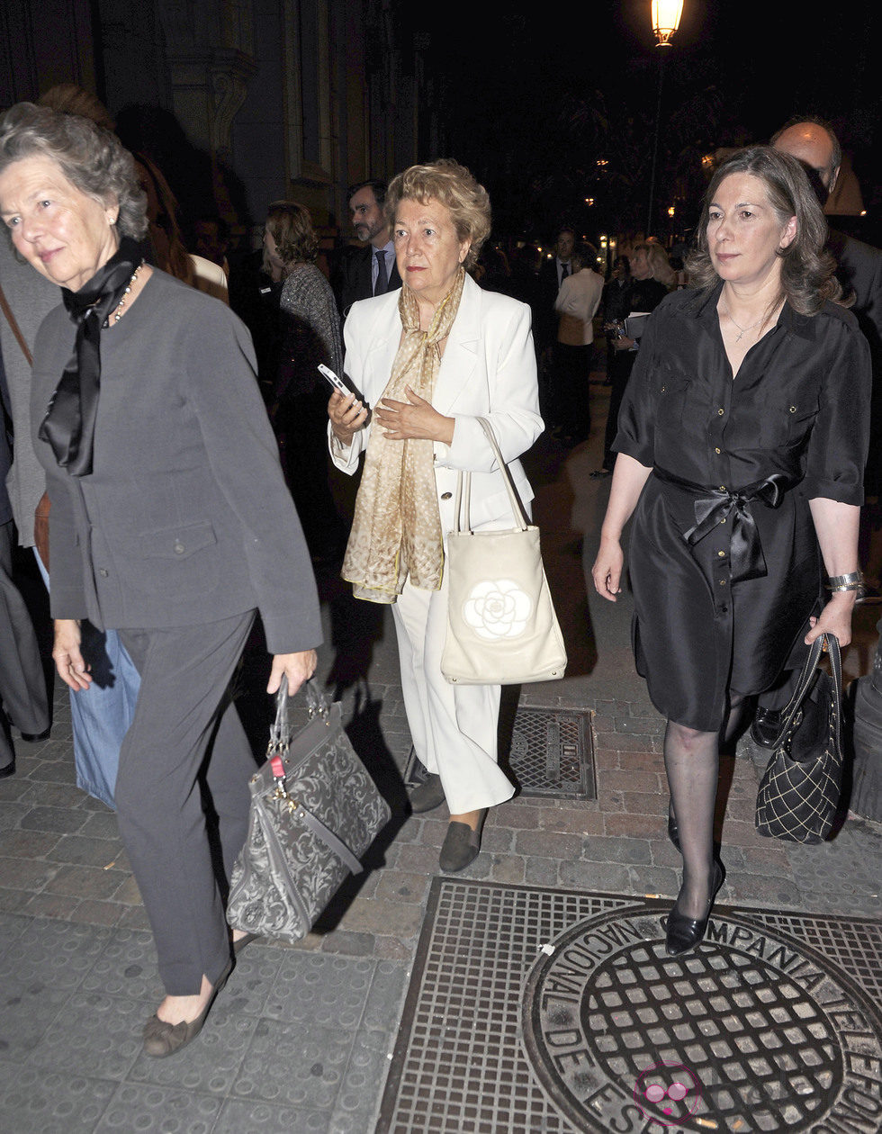 La Duquesa de Calabria en el funeral de la Duquesa de Medinaceli