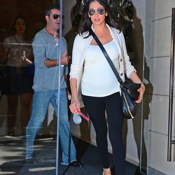 Simon Cowell y Lauren Silverman de compras por Nueva York