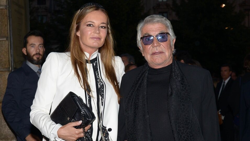 Roberto Cavalli y su mujer Eva Duringer en un cóctel de Milan Fashion Week