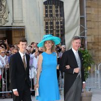 Pablo Luis, Sibilla y Guillermo de Luxemburgo en la boda de Félix de Luxemburgo y Claire Lademacher