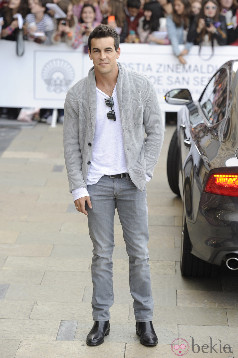 Mario Casas a su llegada al Festival de San Sebastián 2013