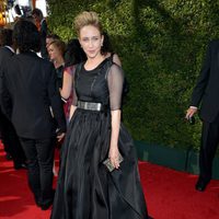 Vera Farmiga en la alfombra roja de los Emmy 2013