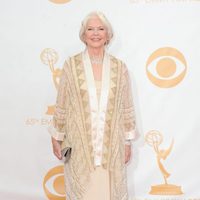 Ellen Burstyn en la alfombra roja de los Emmy 2013