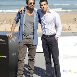 Hugo Silva y Mario Casas presentan 'Las Brujas de Zugarramurdi' en el Festival de San Sebastián 2013 