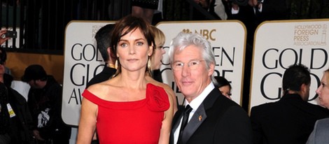 Richard Gere y Carey Lowell en los Globos de Oro 2013