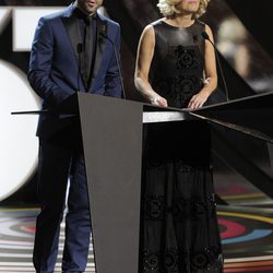 Unax Ugalde y Edurne Ormazabal en la gala de clausura del Festival de San Sebastián 2013