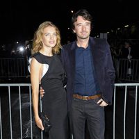 Natalia Vodianova y Antoine Arnault en el desfile de Givenchy en la Semana de la Moda de París primavera/verano 2014