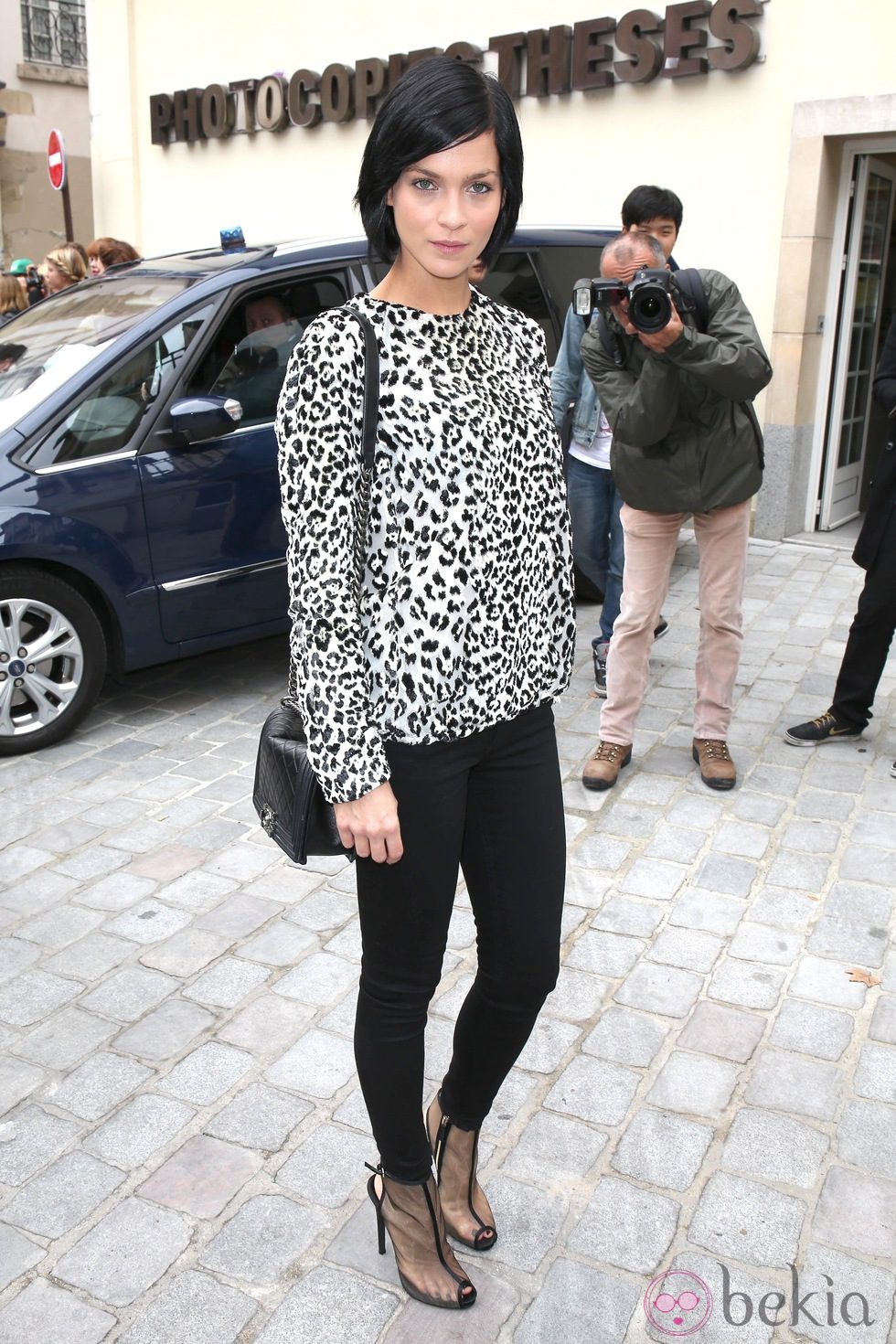 Leigh Lezark en el desfile de Giambattista Valli en la Paris Fashion Week