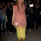 Anna Dello Russo en el desfile de Yves Saint Laurent en la Semana de la Moda de París primavera/verano 2014