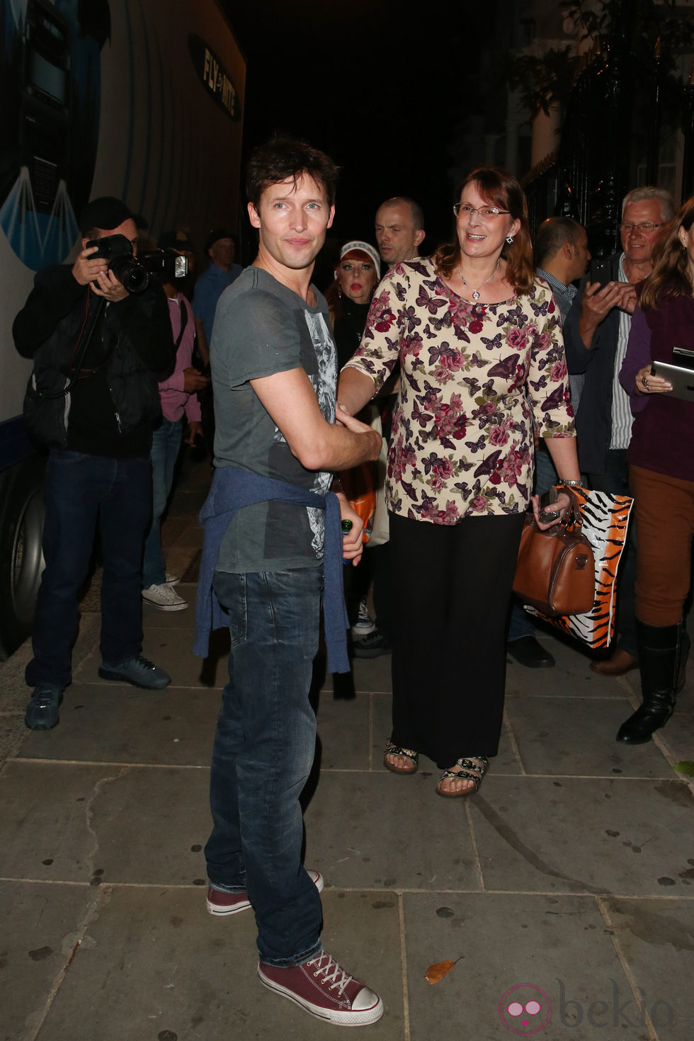 James Blunt tras dar un concierto en Londres