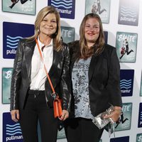 Cari Lapique y Caritina Goyanes en la presentación de 'En el buzón de tu corazón' de Carlos Baute