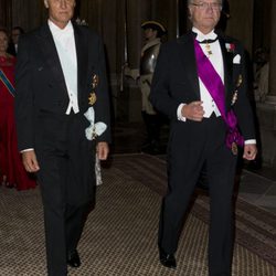 El presidente de Portugal y el Rey de Suecia en una cena de gala en el Palacio Real