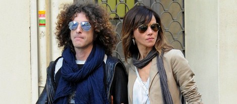 Goya Toledo y su novio paseando por Madrid