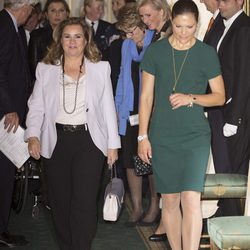 María Teresa de Luxemburgo, Victoria de Suecia, Astrid de Bélgica y Margarita de Holanda en la reunión del CPI