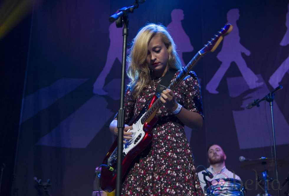 Russian Red en un concierto homenaje a Los Beatles