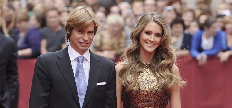 Carlos Baute y Astrid Klisans en la boda de María Colonques y Andrés Benet