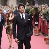 Andrés Velencoso en la boda de María Colonques y Andrés Benet