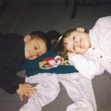 Zayn Malik con su hermana cuando era pequeño