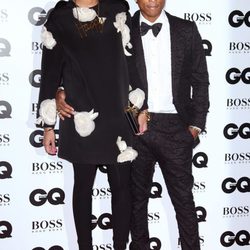 Helen Lasichanh y Pharrell Williams en los Premios del Año GQ Men 2013 en Londres