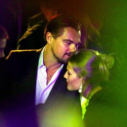 Leonardo DiCaprio y Toni Garrn, muy cariñosos de fiesta