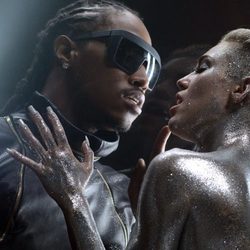 Miley Cyrus junto a Future en el videoclip 'Real & True'