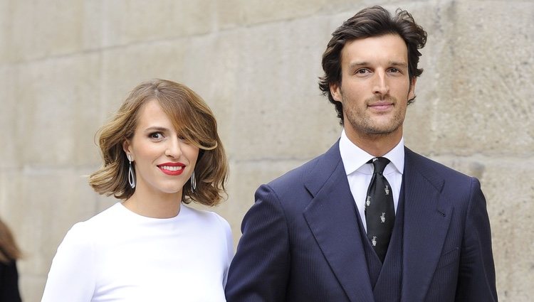 Rafa Medina y Laura Vecino en la boda del torero Miguel Ángel Perera y Verónica Gutiérrez