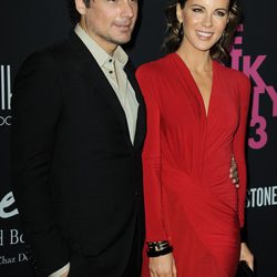 Kate Beckinsale y Len Wiseman en The Pink Party 2013