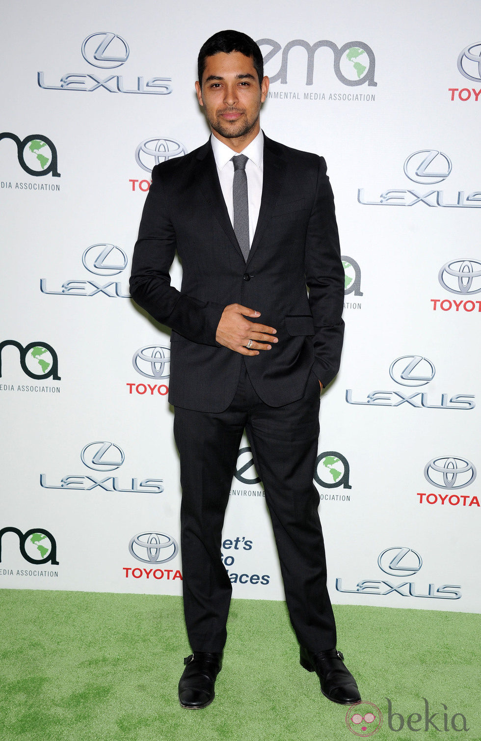 Wilmer Valderrama en los Environmental Media Awards 2013 