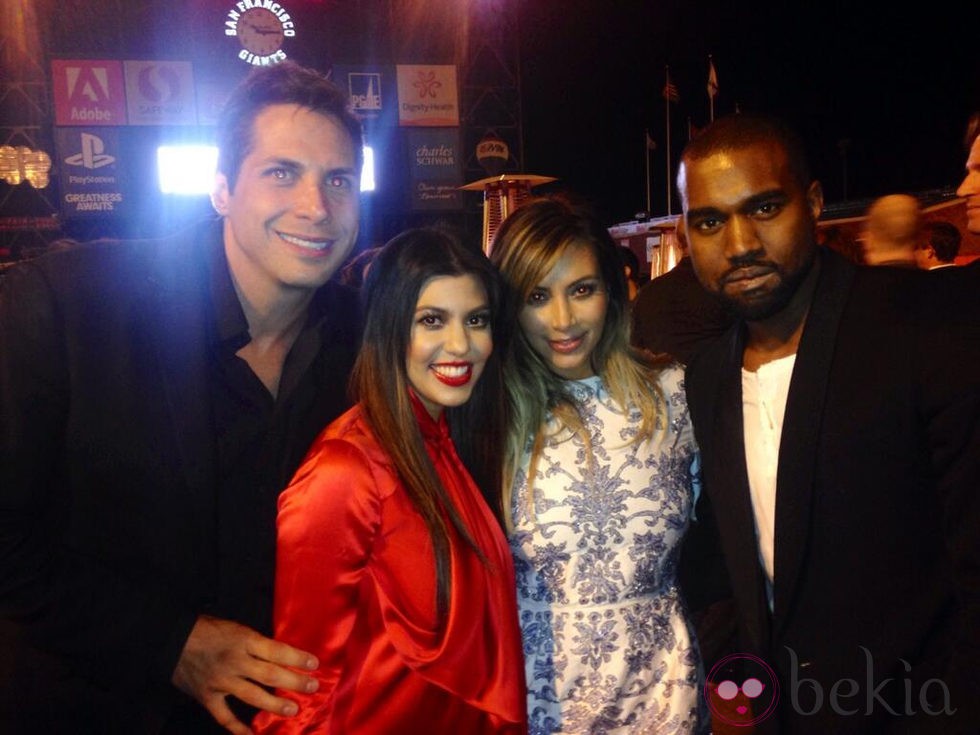 Joe Francis, Kourtney Kardashian, Kim Kardashian y Kanye West