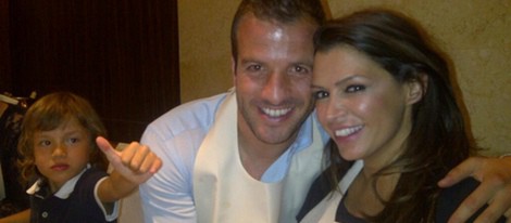 Rafael Van der Vaart y Sabia Boulahrouz con Damián