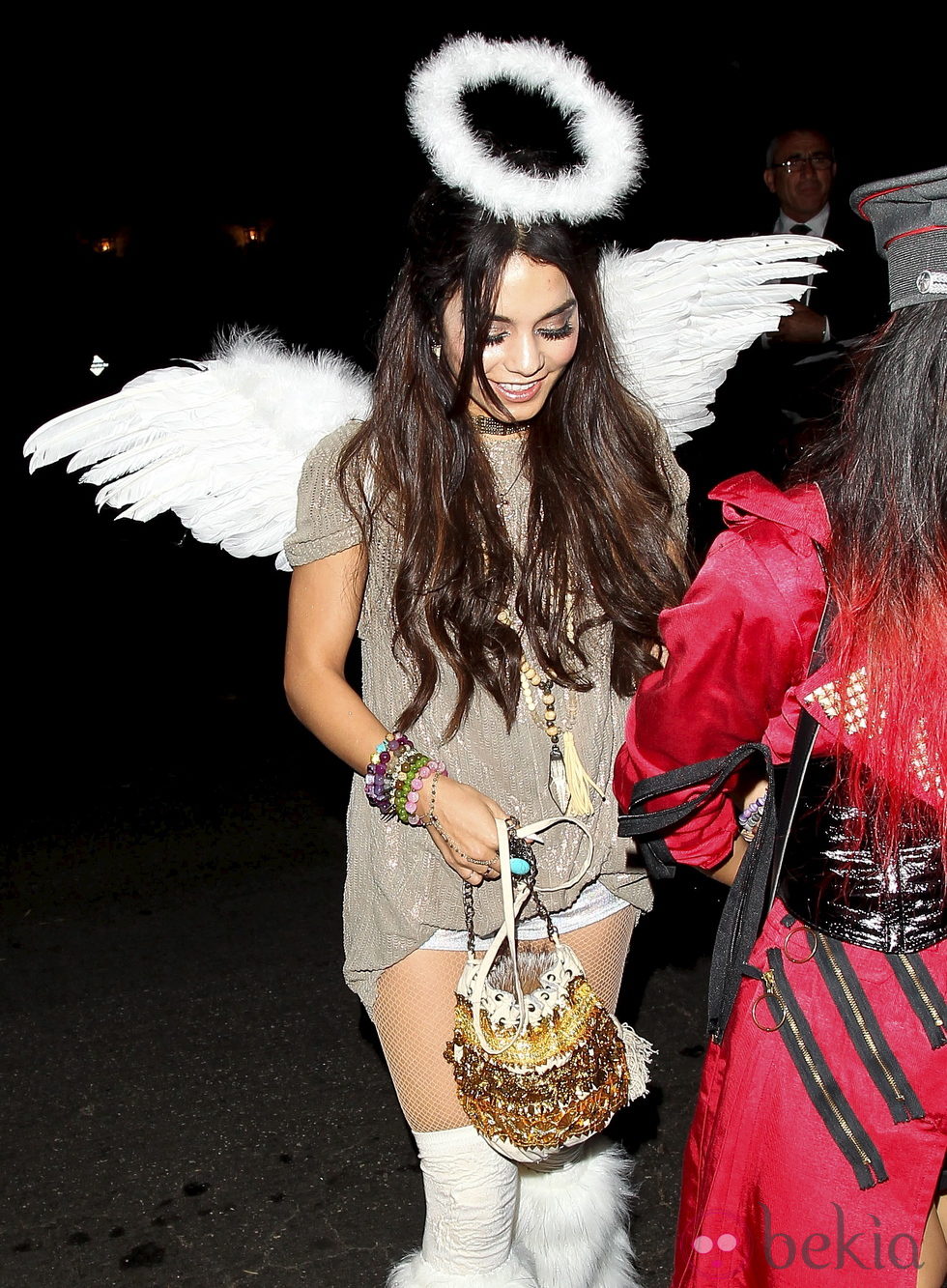 Vanessa Hudgens disfrazada de angelito en una fiesta de Halloween en Los Ángeles