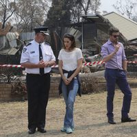 Federico y Mary de Dinamarca durante su visita a las zonas afectadas por el fuego en Australia