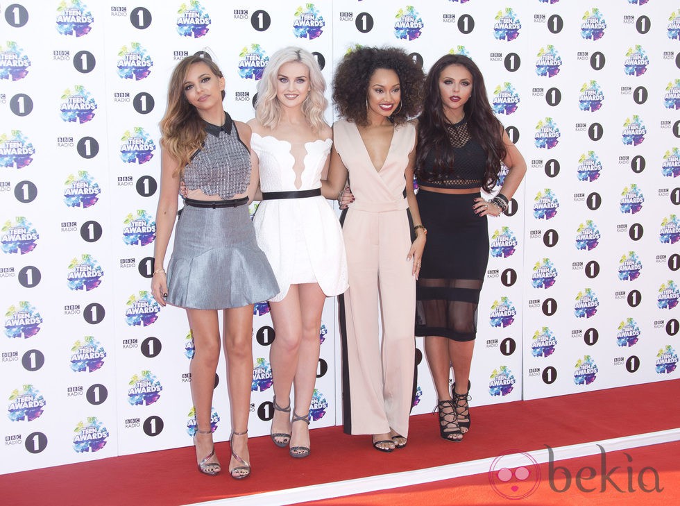 Little Mix en los BBC Radio 1 Teen Awards 2013