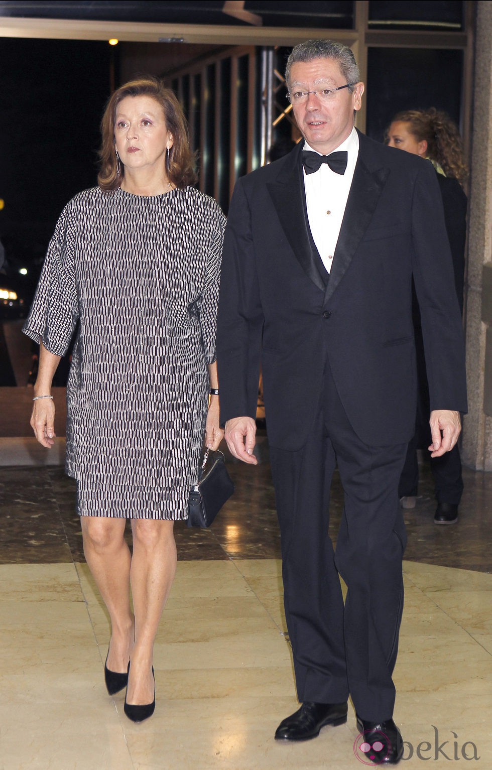 Mar Utrera y Alberto Ruiz Gallardón en la cena de honor a los galardonados con el premio Mariano de Cavia