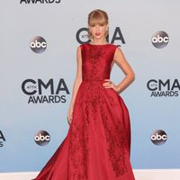 Taylor Swift en los Premios CMA 2013