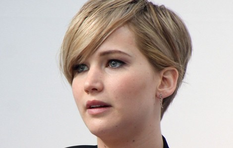 Jennifer Lawrence se corta el pelo