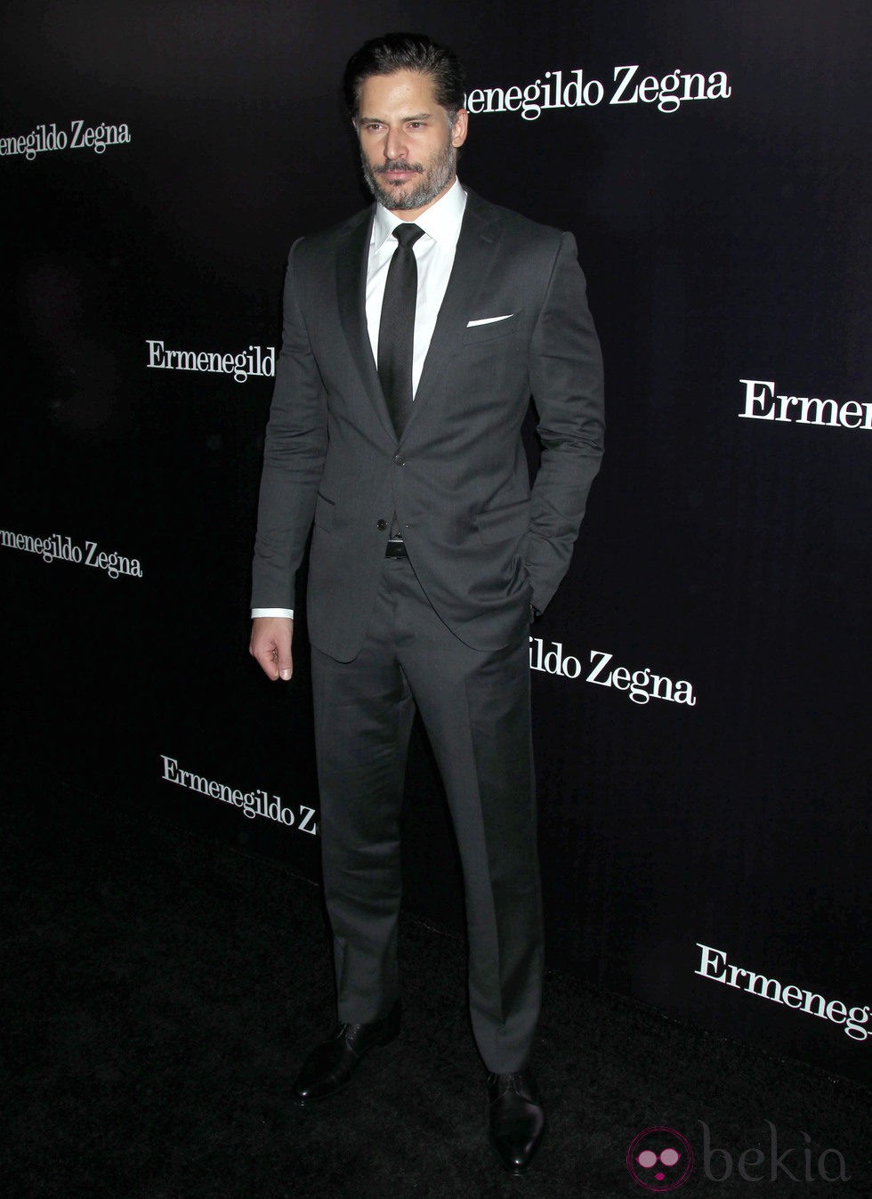 Joe Manganiello en la apertura de una tienda de Ermenegildo Zegna en Beverly Hills