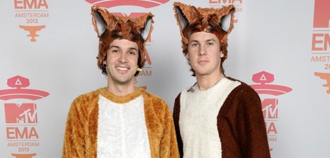 Ylvis en la alfombra roja de los MTV EMA 2013