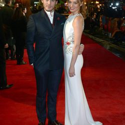 Sam Claflin y Laura Haddock en el estrno mundial de 'Los Juegos del Hambre: En llamas'