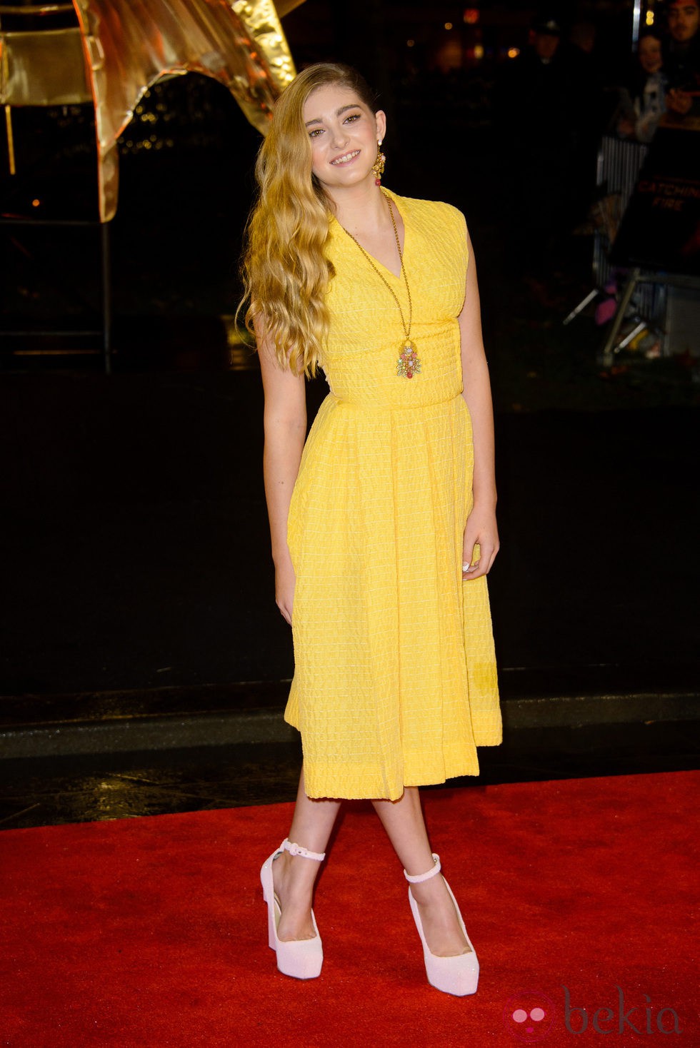 Willow Shields en el estreno mundial de 'Los Juegos del Hambre: En llamas' en Londres