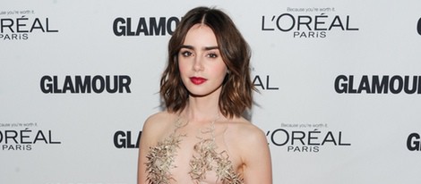 Lily Collins en los premios Glamour Mujer del Año 2013 en Nueva York