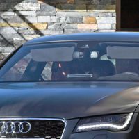 Fernando Verdasco y Ana Boyer saliendo de comer del restaurante de los padres del tenista