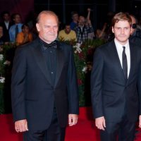 Lluís Homar, Daniel Brühl y Alberto Ammann en el estreno de 'Eva' en la Mostra de Venecia