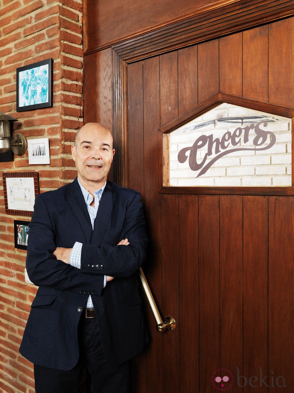 Antonio Resines es Félix en 'Cheers'