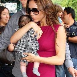 Victoria Beckham y Harper Seven causan sensación en Nueva York