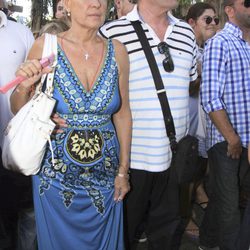 Amador Mohedano y Rosa Benito en la procesión de la Virgen de Regla