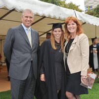 El Príncipe Andrés y Sarah Ferguson con su hija Beatriz de York