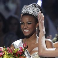 Leila Lopes, Miss Angola, coronada como Miss Universo 2011