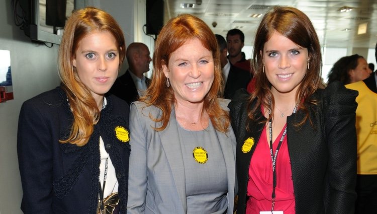 Sarah Ferguson y las Princesas de York en la BGC Charity Day