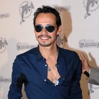 Marc Anthony en un partido de fútbol americano en Miami